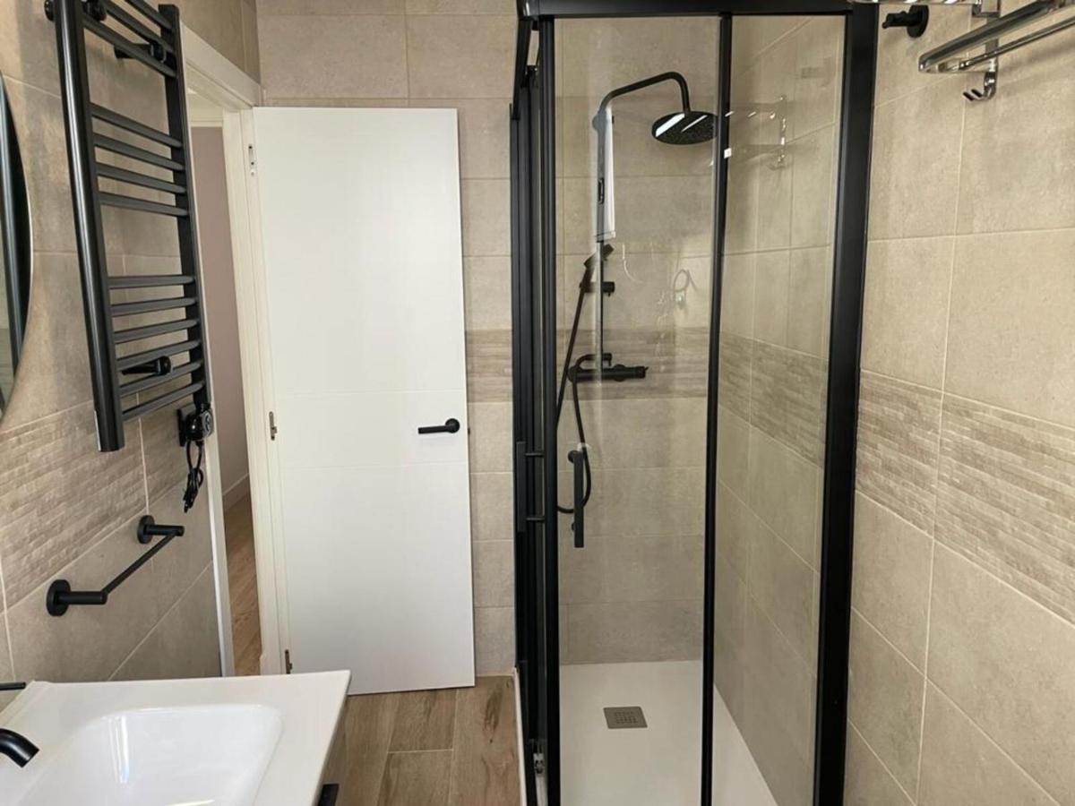 U5 A Estrenar Bien Situado Cerca De Metro Appartement Madrid Buitenkant foto